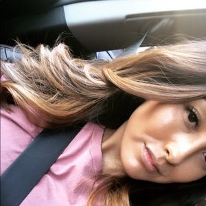 Meet your Posher, Emily